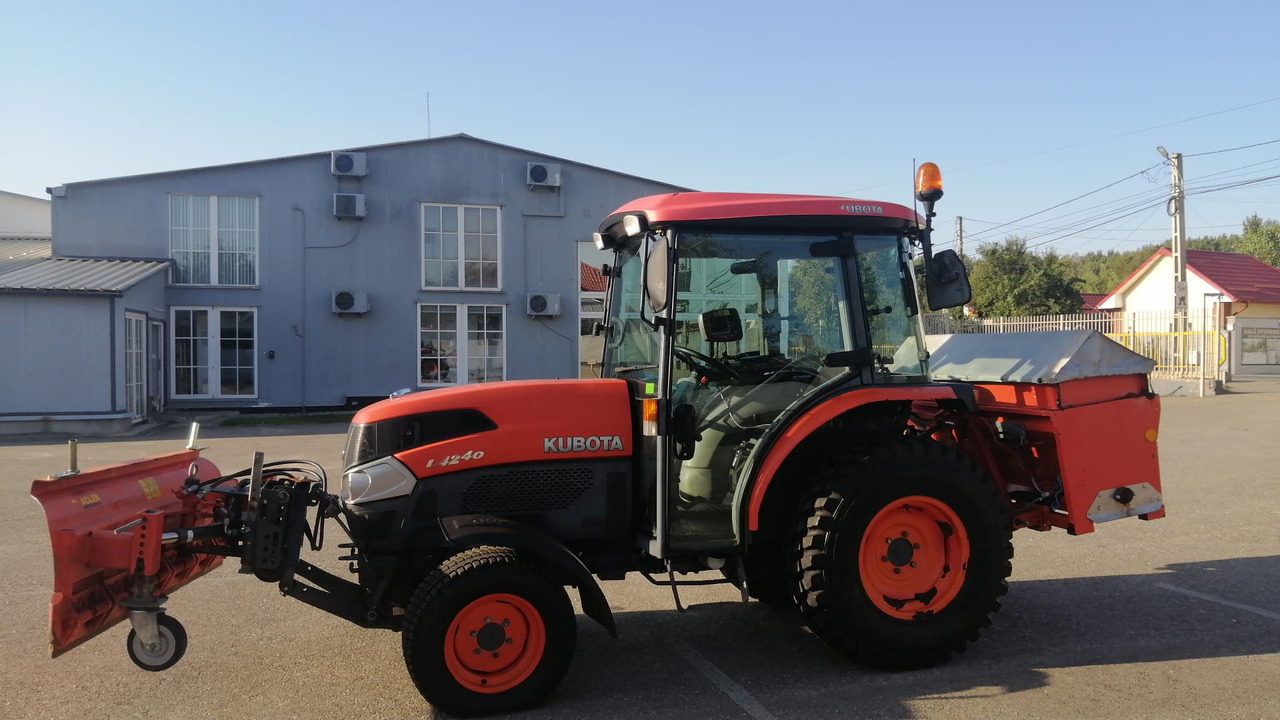 KUBOTA L4240 Narrow spaces tractor/vineyard/fruit tree/communal, TOP ! - جرار: صور 4 KUBOTA L4240 Narrow spaces tractor/vineyard/fruit tree/communal, TOP ! - جرار: صور 4