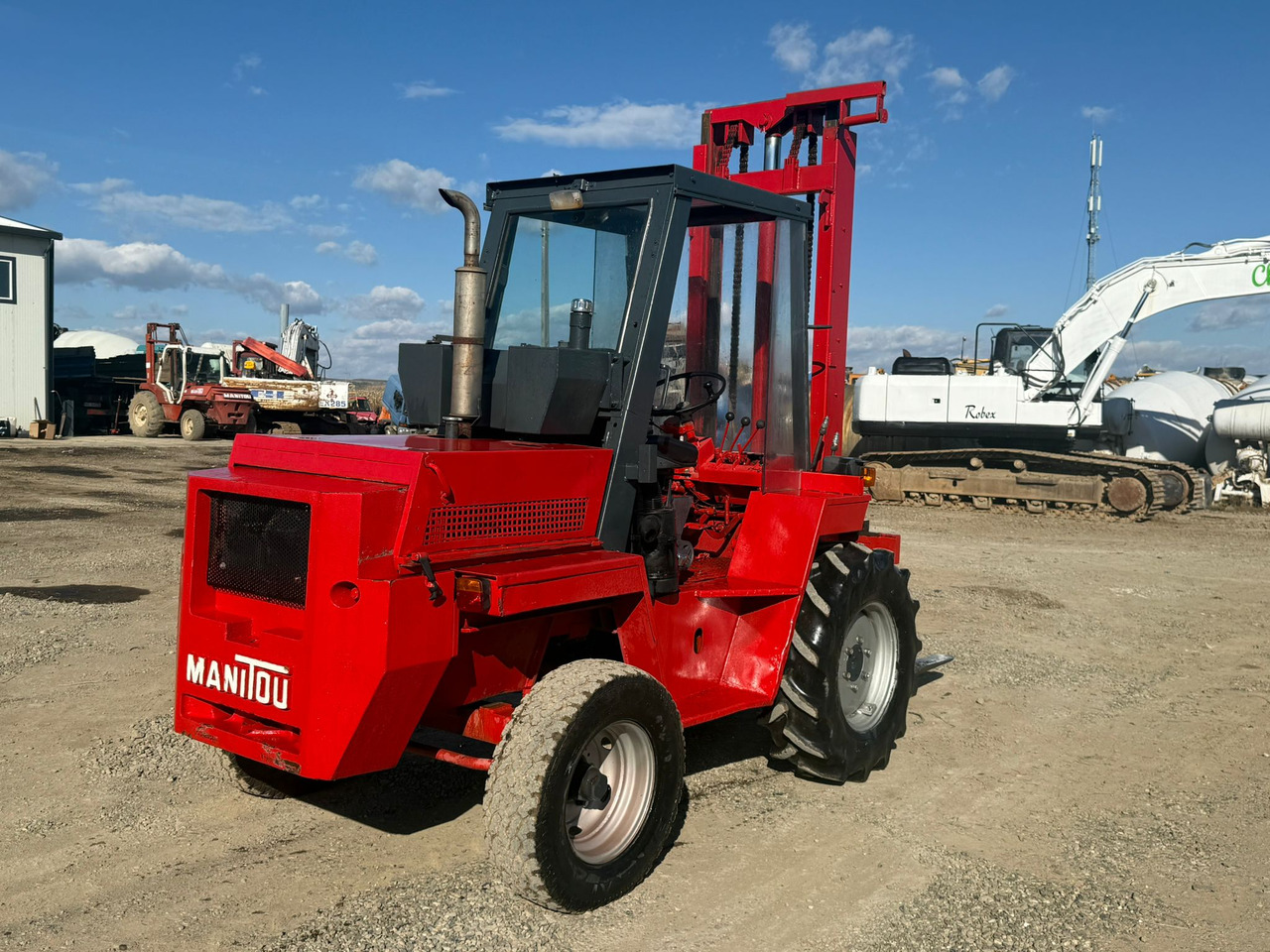 MANITOU MG25 STACKER - رافعة شوكية ديزل: صور 1 MANITOU MG25 STACKER - رافعة شوكية ديزل: صور 1