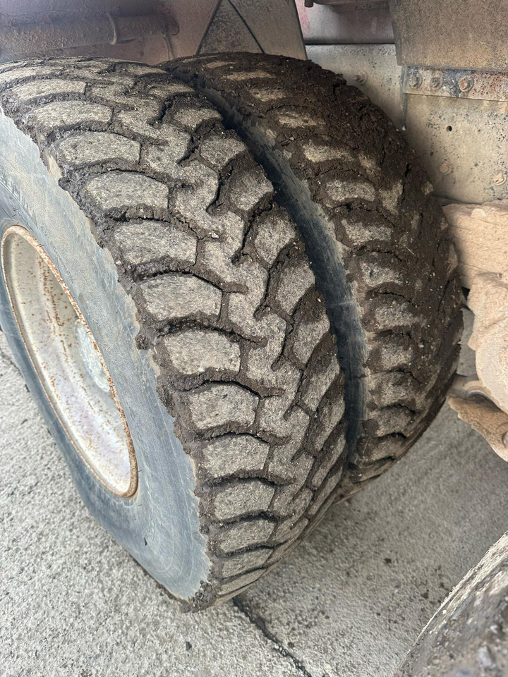 MERCEDES-BENZ ANTOS Tractor head - شاحنة جرار: صور 3 MERCEDES-BENZ ANTOS Tractor head - شاحنة جرار: صور 3