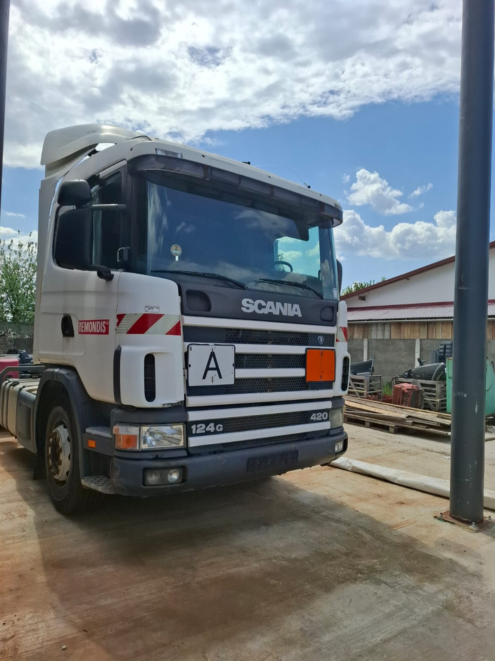 Scania B 6X2 - شاحنة جرار: صور 1 Scania B 6X2 - شاحنة جرار: صور 1