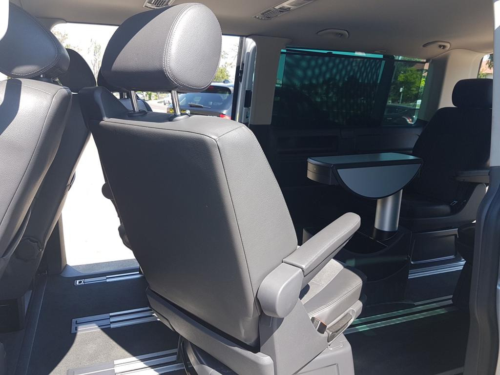 ميكروباص VOLKSWAGEN MULTIVAN: صور 14