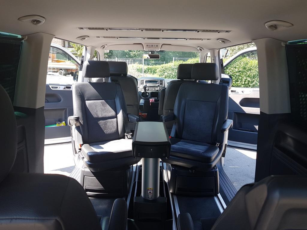 ميكروباص VOLKSWAGEN MULTIVAN: صور 16
