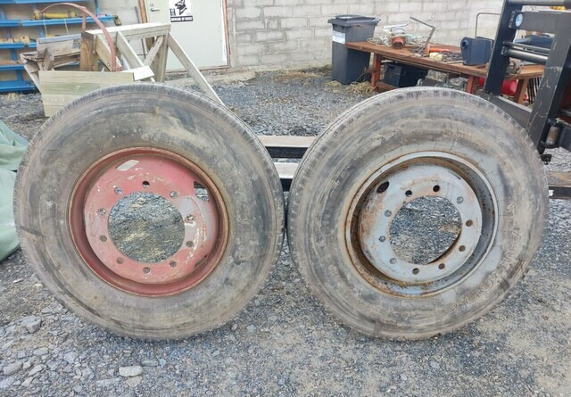 11R22.5 Kuorma-auton renkaat - 2kpl - الإطارات - شاحنة: صور 2 11R22.5 Kuorma-auton renkaat - 2kpl - الإطارات - شاحنة: صور 2