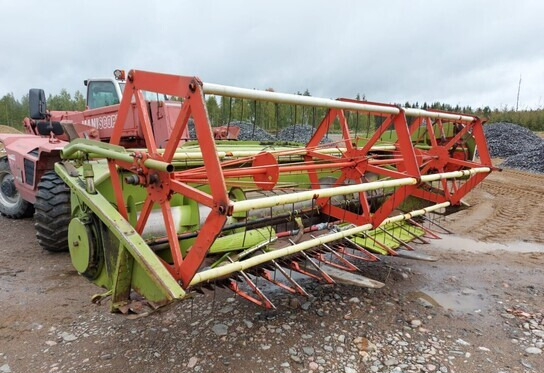 Claas 360cm. täydellinen pöytä - حصادة شاملة - الرأس: صور 1 Claas 360cm. täydellinen pöytä - حصادة شاملة - الرأس: صور 1