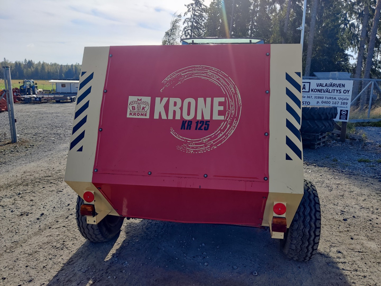 KRONE KR 125 - مكبس القش الدائري: صور 4 KRONE KR 125 - مكبس القش الدائري: صور 4