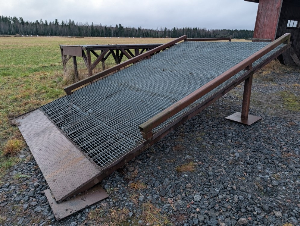 Lastausramppi 12m, leveys 300 cm - منحدر تحميل: صور 5 Lastausramppi 12m, leveys 300 cm - منحدر تحميل: صور 5