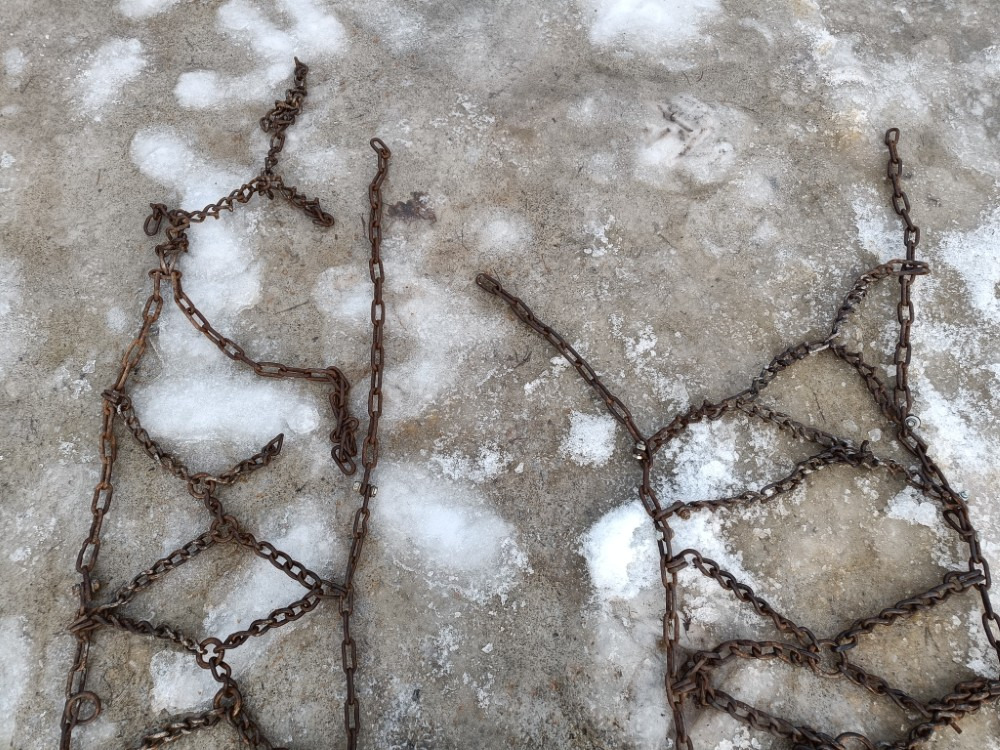 Lumiketjut traktoriin - الإطارات والجنوط: صور 3 Lumiketjut traktoriin - الإطارات والجنوط: صور 3