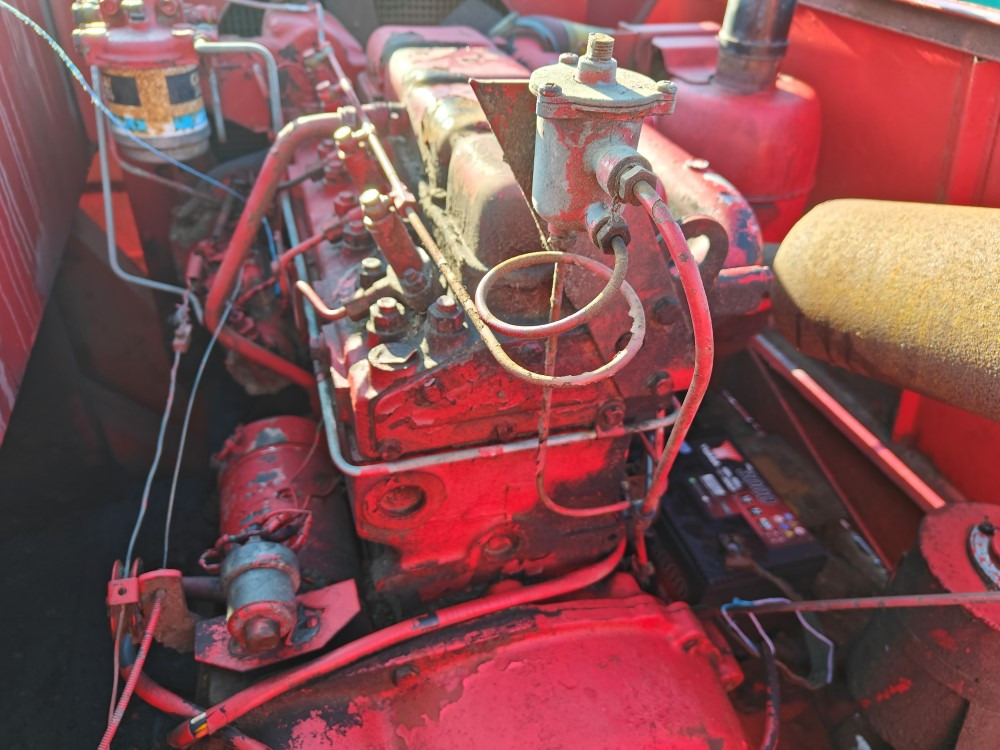 Perkins A4.236 täydellinen moottori 4-sylinterinen - المحرك - حصادة شاملة: صور 4 Perkins A4.236 täydellinen moottori 4-sylinterinen - المحرك - حصادة شاملة: صور 4