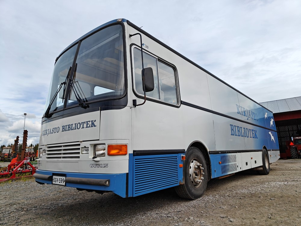 Volvo B10M kirjastoauto - Kori Libris 310 - حافلة: صور 2 Volvo B10M kirjastoauto - Kori Libris 310 - حافلة: صور 2