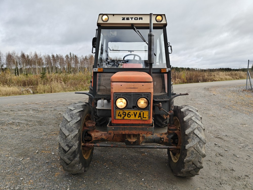 ZETOR 7245 - 4WD - جرار: صور 5 ZETOR 7245 - 4WD - جرار: صور 5