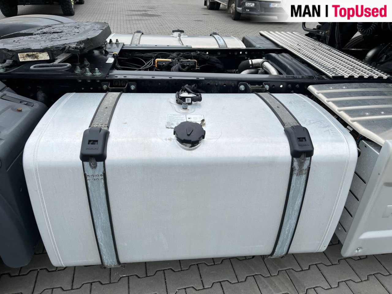 MAN TGX 18.470 4x2 BL SA Euro6 Retarder Klima ZV - شاحنة جرار: صور 5 MAN TGX 18.470 4x2 BL SA Euro6 Retarder Klima ZV - شاحنة جرار: صور 5