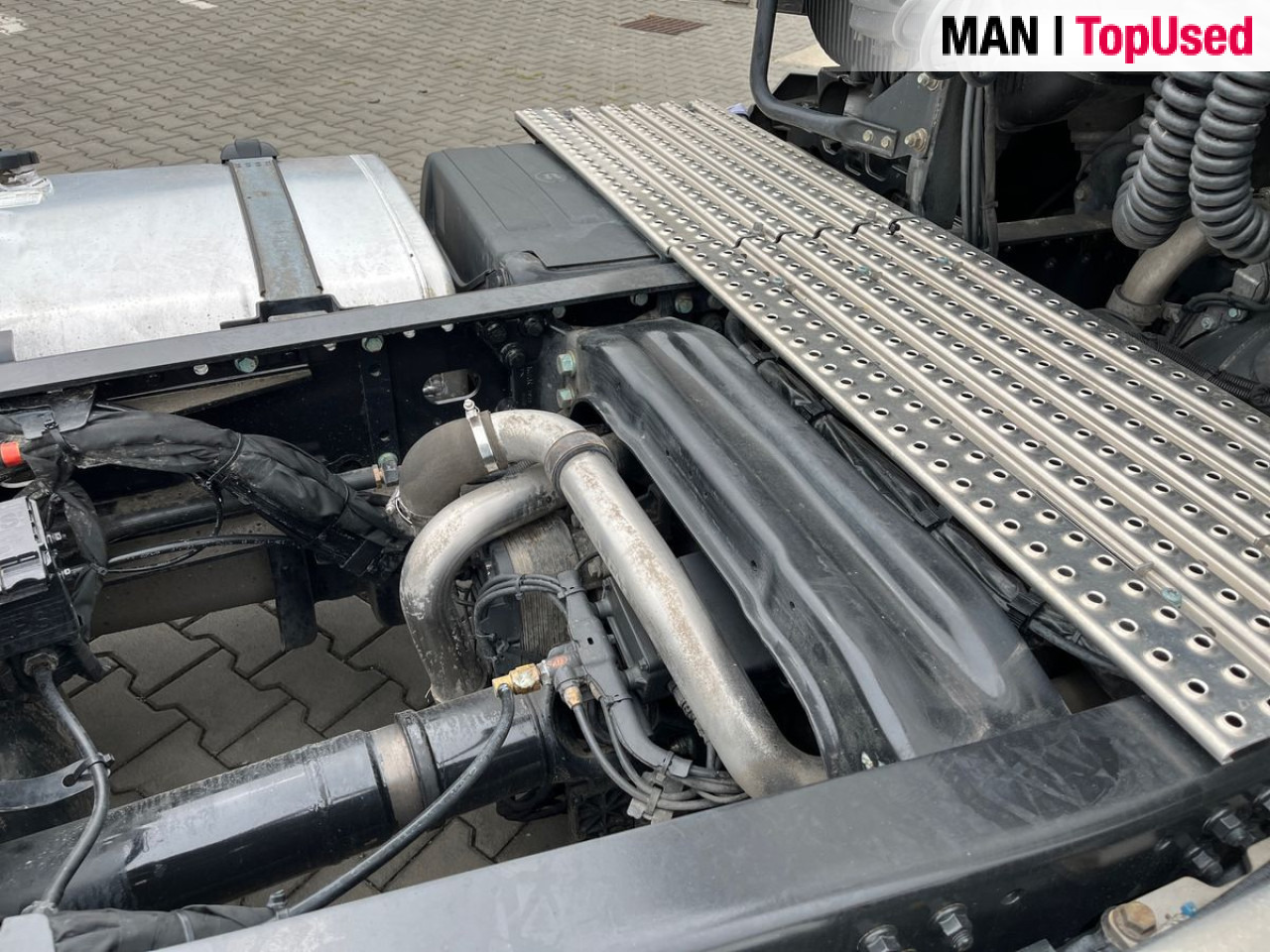 MAN TGX 18.510 4x2 LL SA - شاحنة جرار: صور 5 MAN TGX 18.510 4x2 LL SA - شاحنة جرار: صور 5