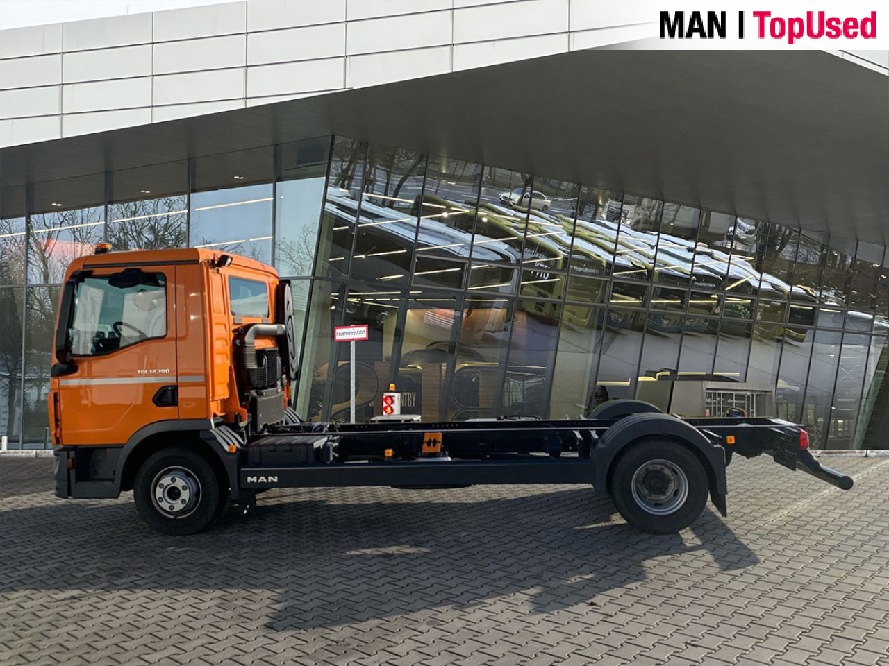 MAN TGL 12.190 4x2 BL CH Euro6 Klima AHK Luftfeder ZV - الشاسيه شاحنة: صور 2 MAN TGL 12.190 4x2 BL CH Euro6 Klima AHK Luftfeder ZV - الشاسيه شاحنة: صور 2