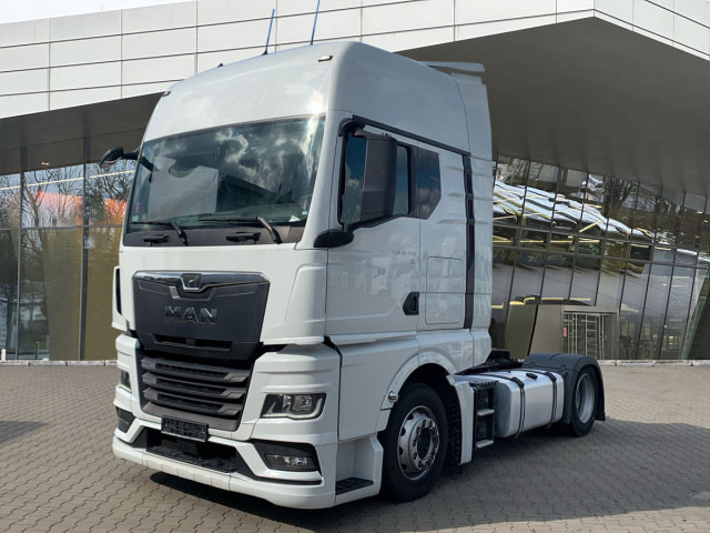 MAN TGX 18.470 4x2 LL SA - شاحنة جرار: صور 1 MAN TGX 18.470 4x2 LL SA - شاحنة جرار: صور 1
