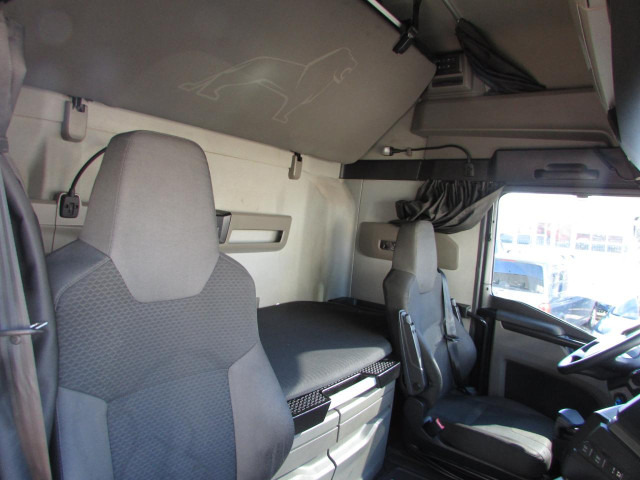 MAN TGX 18.470 4x2 LL SA - شاحنة جرار: صور 4 MAN TGX 18.470 4x2 LL SA - شاحنة جرار: صور 4