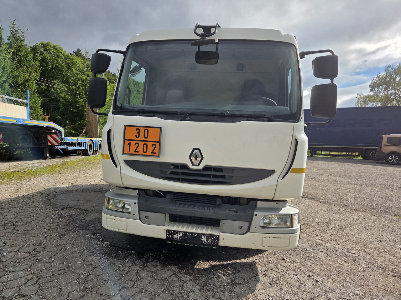 RENAULT MIDLUM 180.10 diesel tanker + dispensing + print - شاحنة صهريج: صور 2 RENAULT MIDLUM 180.10 diesel tanker + dispensing + print - شاحنة صهريج: صور 2