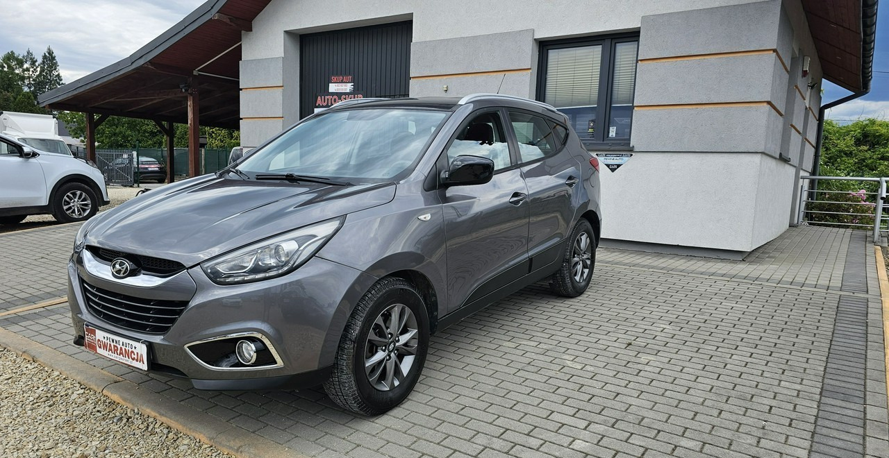 Hyundai ix35 gwarancja * niski przebieg - سيارة: صور 4 Hyundai ix35 gwarancja * niski przebieg - سيارة: صور 4