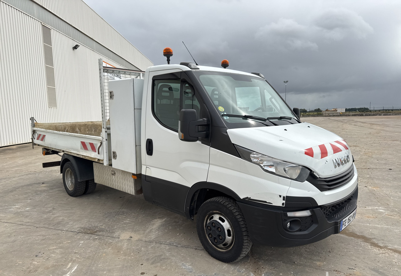 IVECO DAILY 35-150 - قلاب صغير: صور 5 IVECO DAILY 35-150 - قلاب صغير: صور 5