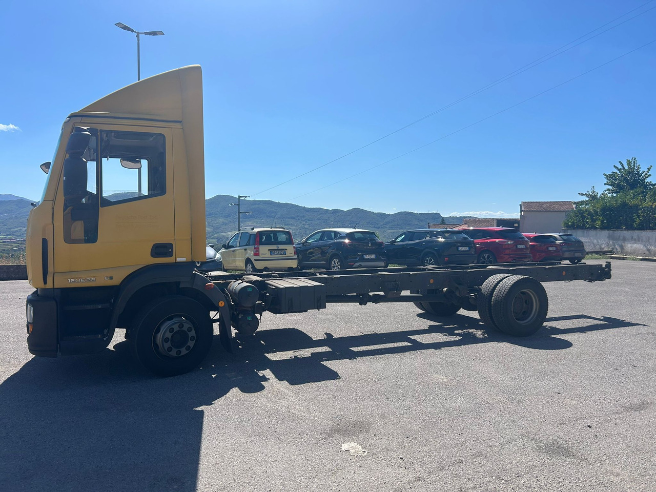IVECO EUROCARGO 120E28P - بصندوق مغلق شاحنة: صور 2 IVECO EUROCARGO 120E28P - بصندوق مغلق شاحنة: صور 2