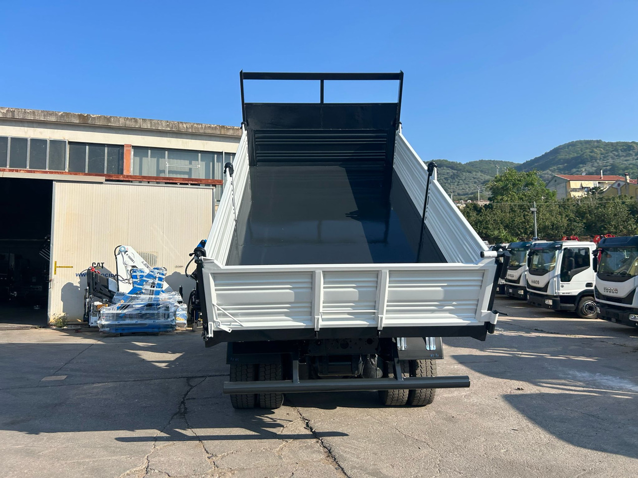 IVECO EUROCARGO 140-250 إيجار IVECO EUROCARGO 140-250: صور 14 IVECO EUROCARGO 140-250 إيجار IVECO EUROCARGO 140-250: صور 14