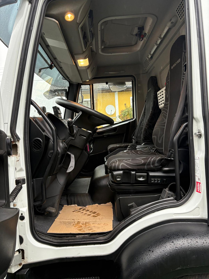 IVECO EUROCARGO 140-250 - الشاسيه شاحنة: صور 2 IVECO EUROCARGO 140-250 - الشاسيه شاحنة: صور 2