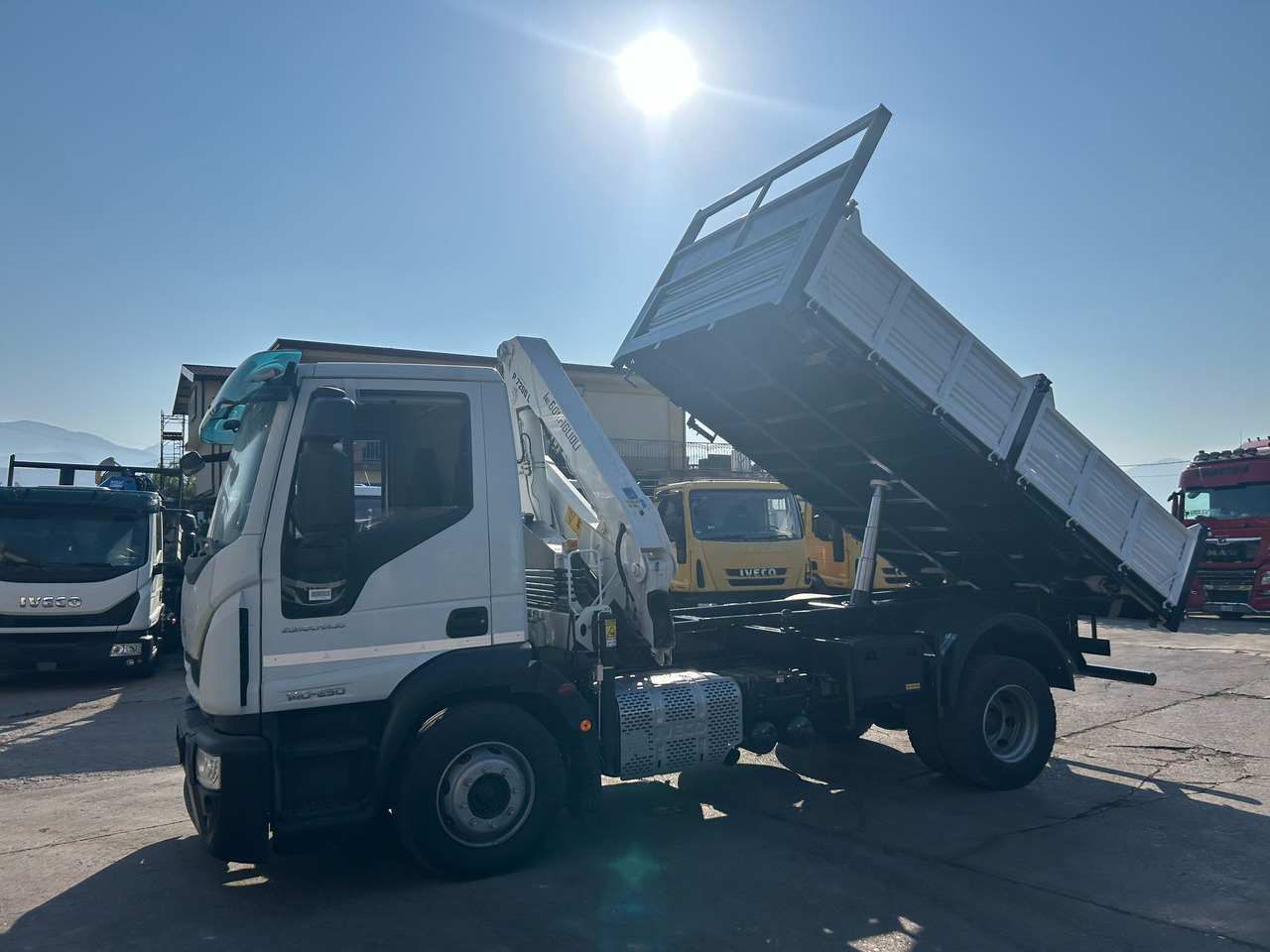 IVECO EUROCARGO 140-250 إيجار IVECO EUROCARGO 140-250: صور 25 IVECO EUROCARGO 140-250 إيجار IVECO EUROCARGO 140-250: صور 25