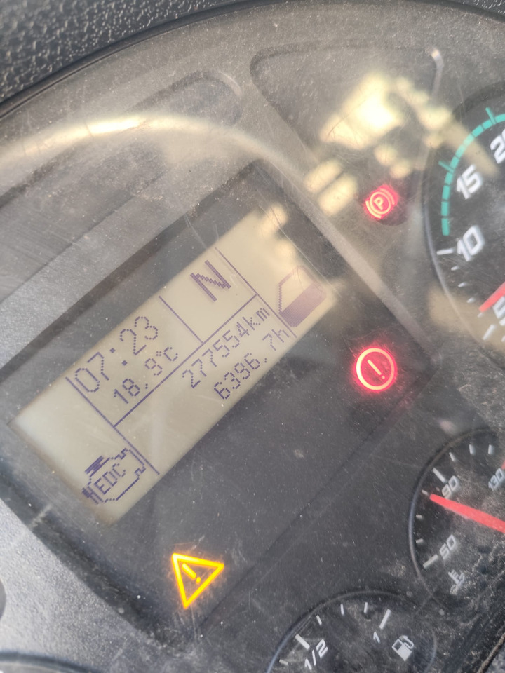 شاحنة كرين, قلابات IVECO EUROCARGO 160-250: صور 13