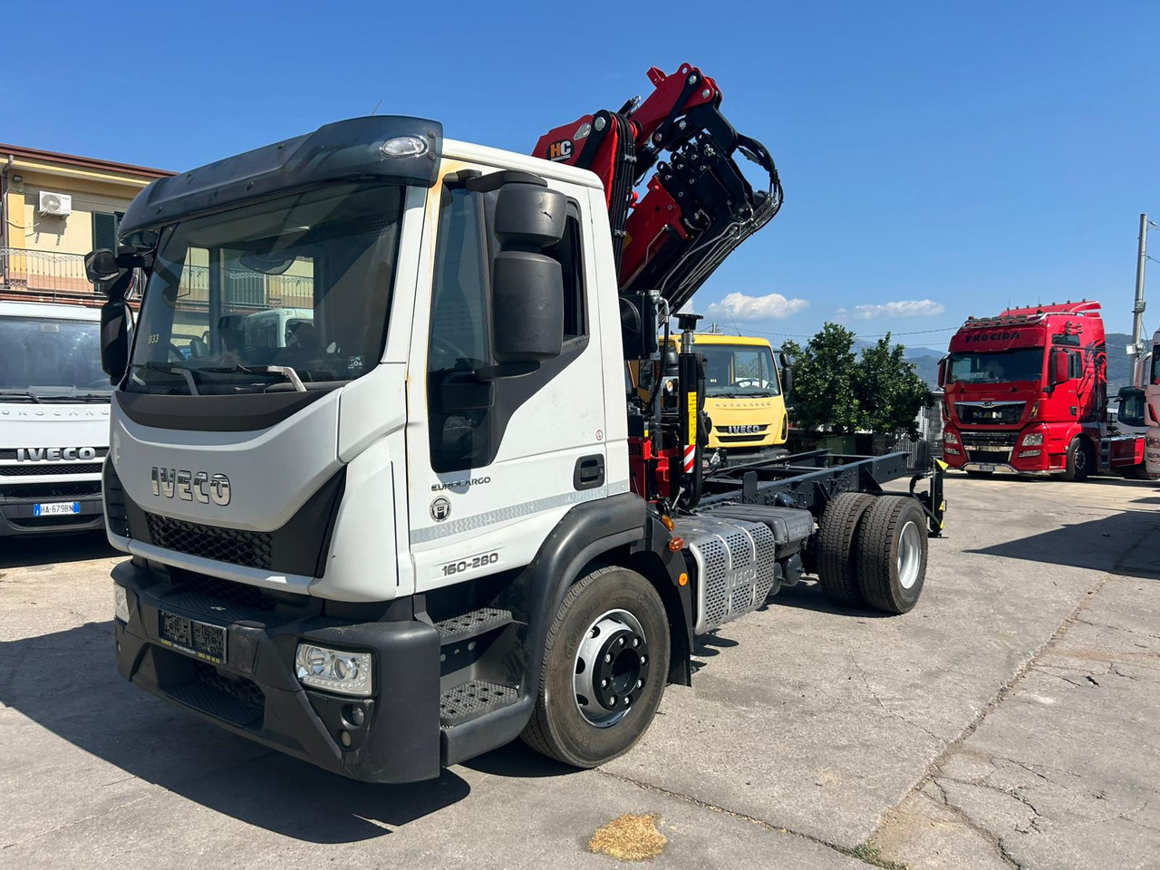 IVECO EUROCARGO 160-280 - شاحنة كرين, شاحنة كرين: صور 1 IVECO EUROCARGO 160-280 - شاحنة كرين, شاحنة كرين: صور 1