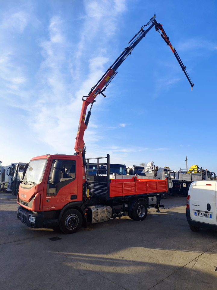 IVECO EUROCARGO 80-190 - شاحنة كرين: صور 4 IVECO EUROCARGO 80-190 - شاحنة كرين: صور 4