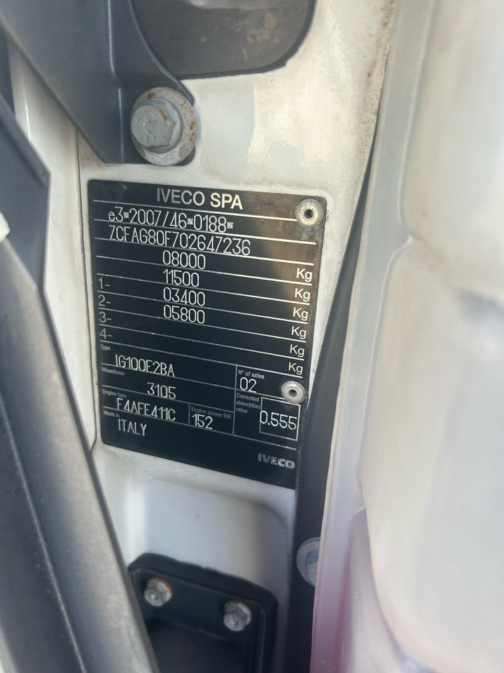 الشاسيه شاحنة IVECO EUROCARGO 80-210: صور 25
