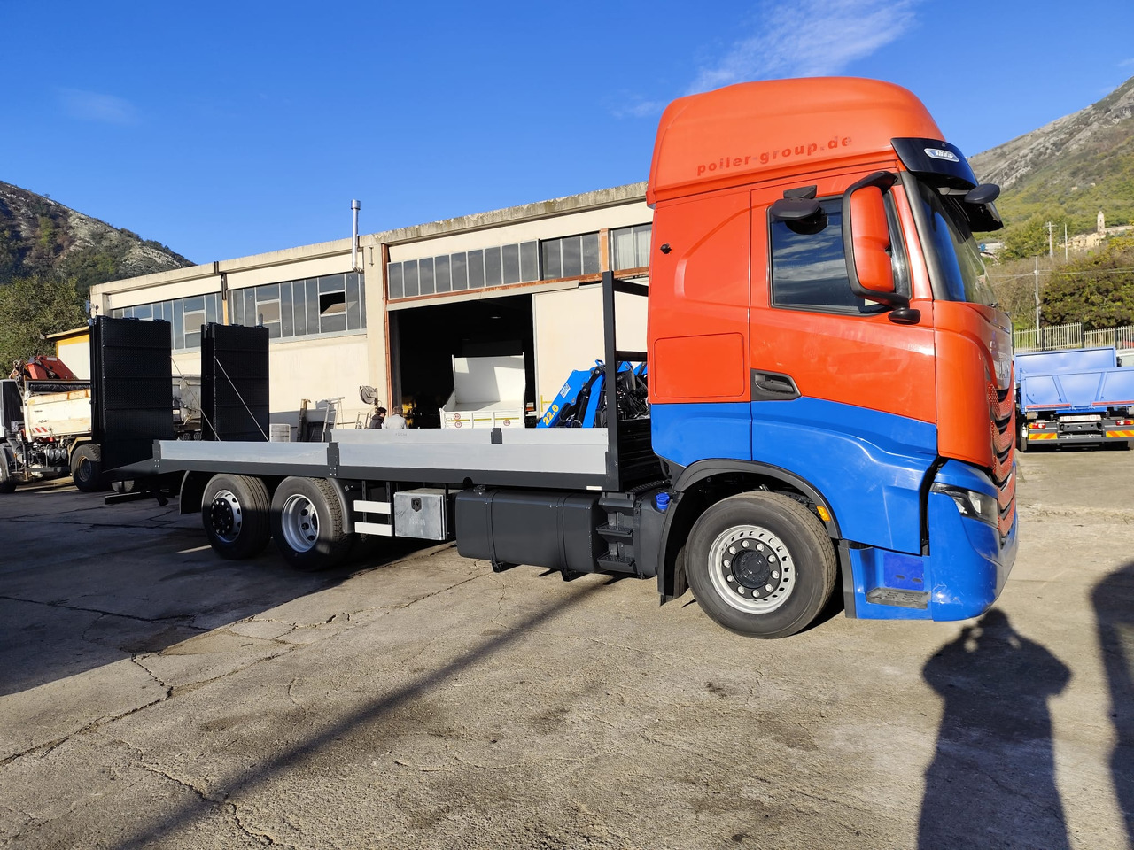 شاحنات مسطحة IVECO S-WAY AS260S48 Y: صور 11