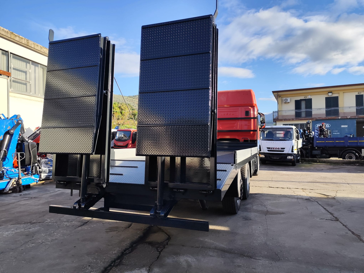 شاحنات مسطحة IVECO S-WAY AS260S48 Y: صور 31