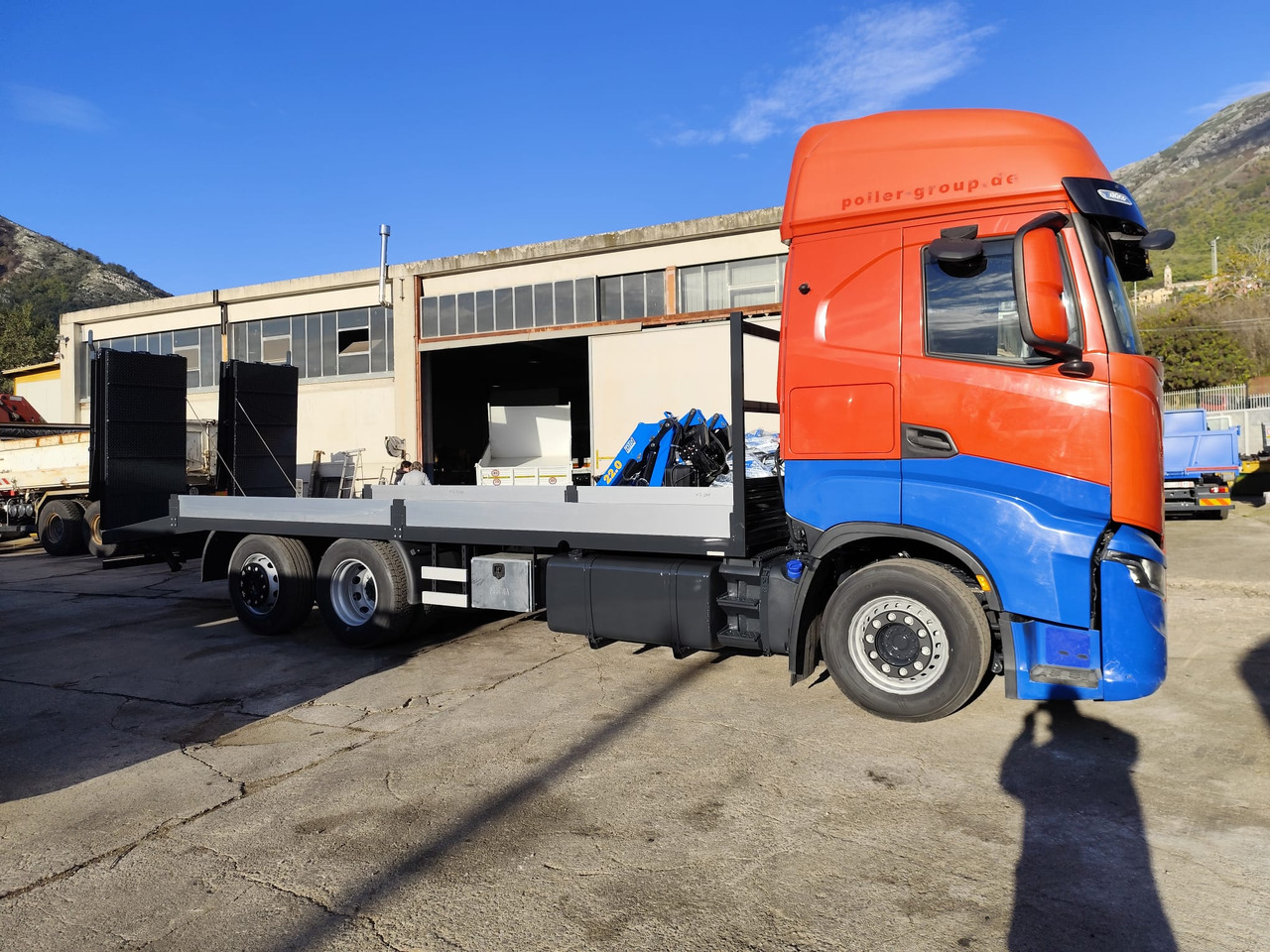 شاحنات مسطحة IVECO S-WAY AS260S48 Y: صور 48