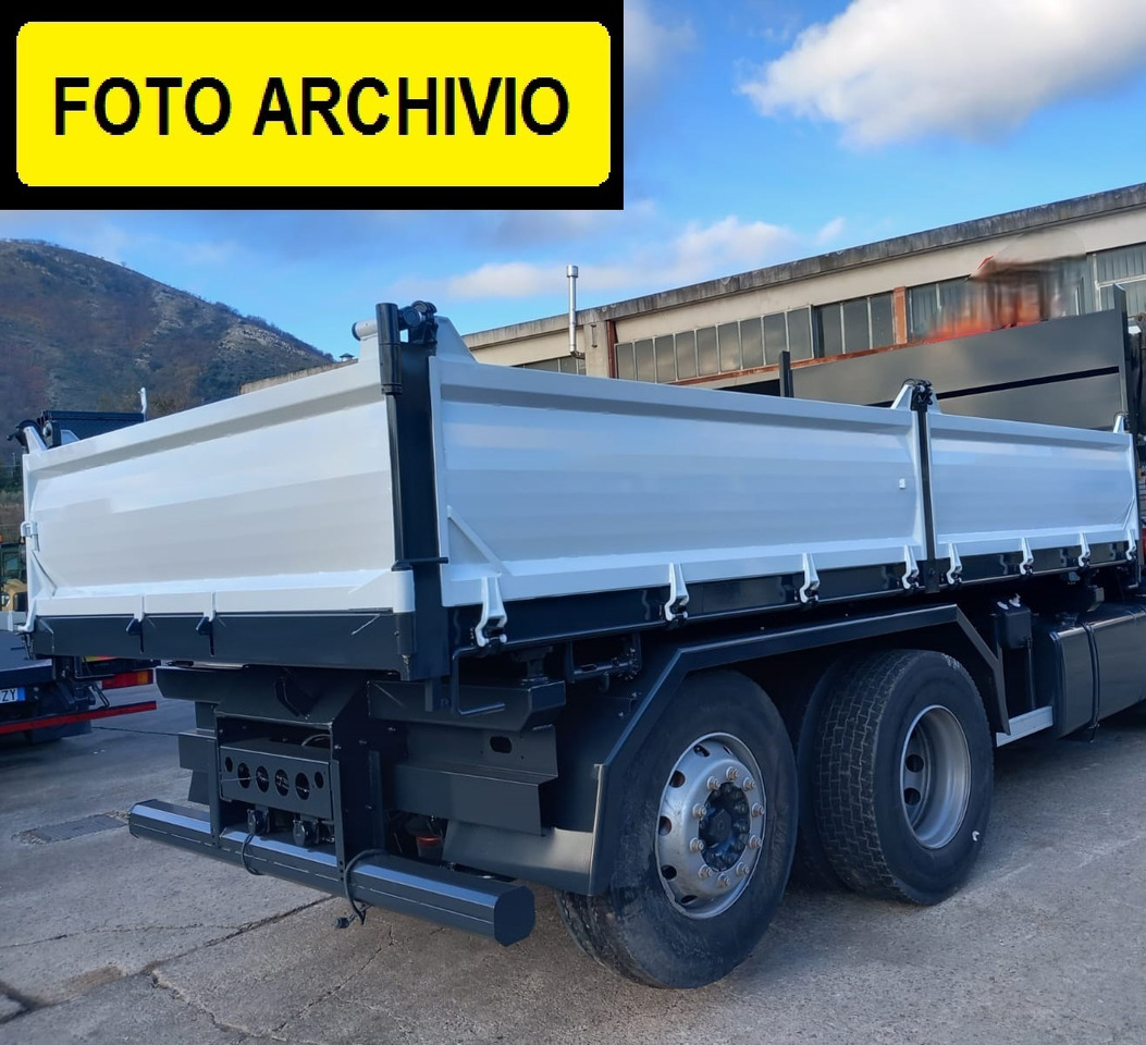 IVECO STRALIS AD 260S31 XP - شاحنة كرين: صور 2 IVECO STRALIS AD 260S31 XP - شاحنة كرين: صور 2