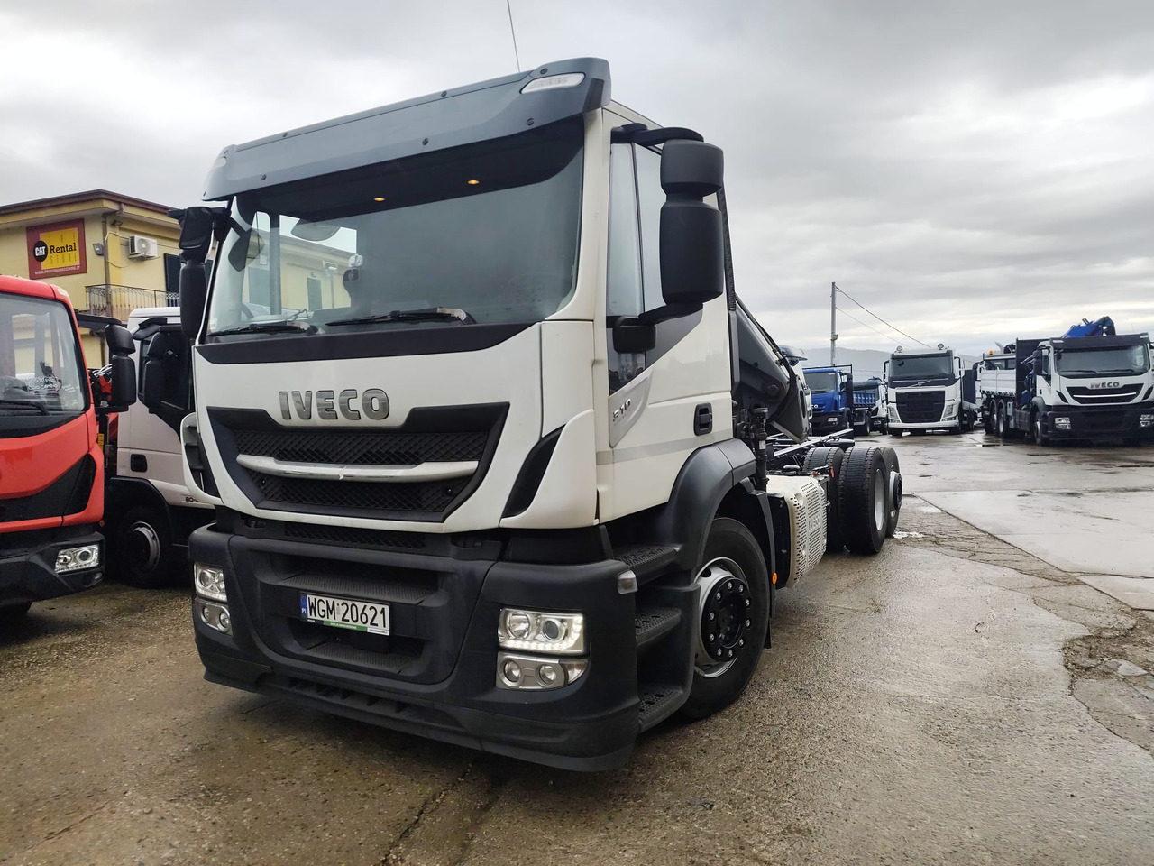 IVECO STRALIS AD 260S31 XP - شاحنة كرين: صور 1 IVECO STRALIS AD 260S31 XP - شاحنة كرين: صور 1