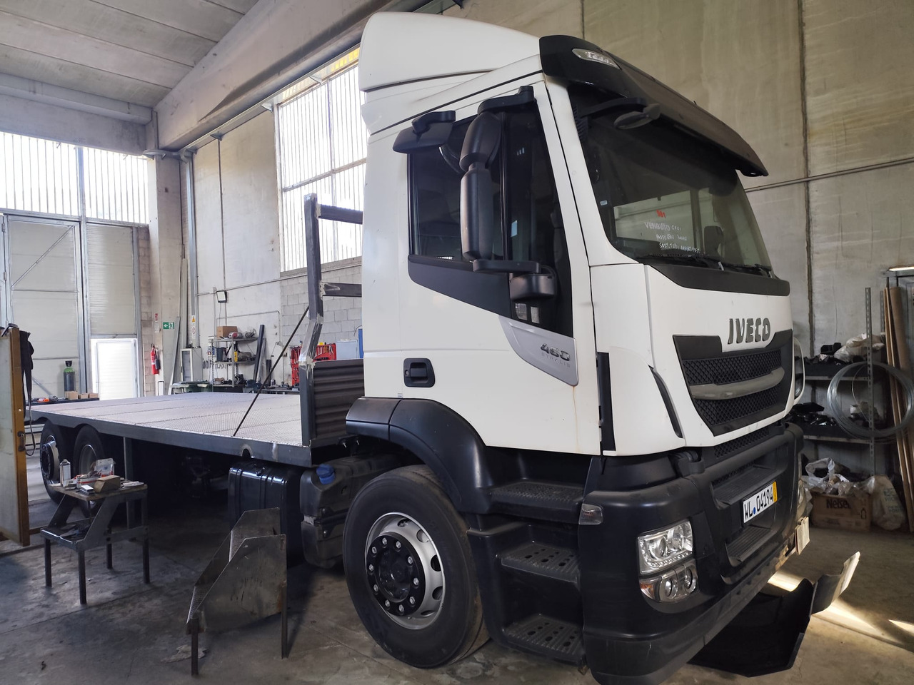 IVECO STRALIS AS 260S46 - شاحنات مسطحة: صور 5 IVECO STRALIS AS 260S46 - شاحنات مسطحة: صور 5