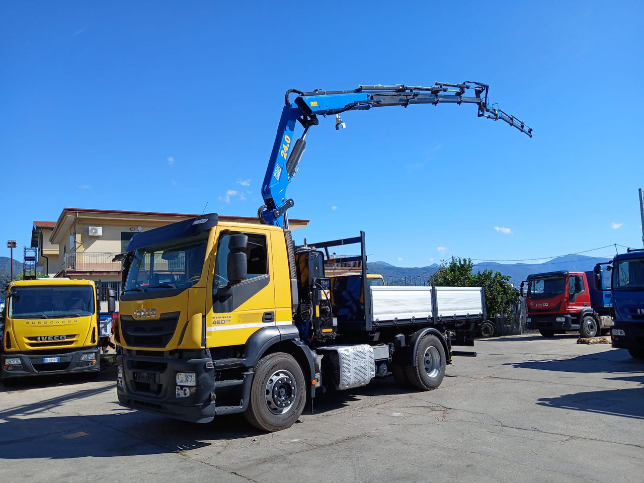 IVECO STRALIS HI-STREET AD190S42 - شاحنة كرين, قلابات: صور 5 IVECO STRALIS HI-STREET AD190S42 - شاحنة كرين, قلابات: صور 5