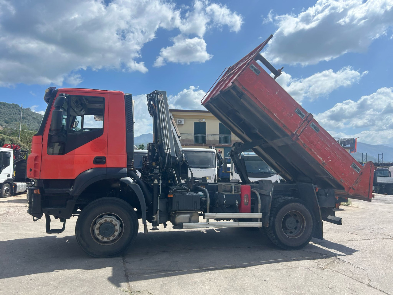 IVECO TRAKKER 190T36 - شاحنة كرين: صور 5 IVECO TRAKKER 190T36 - شاحنة كرين: صور 5