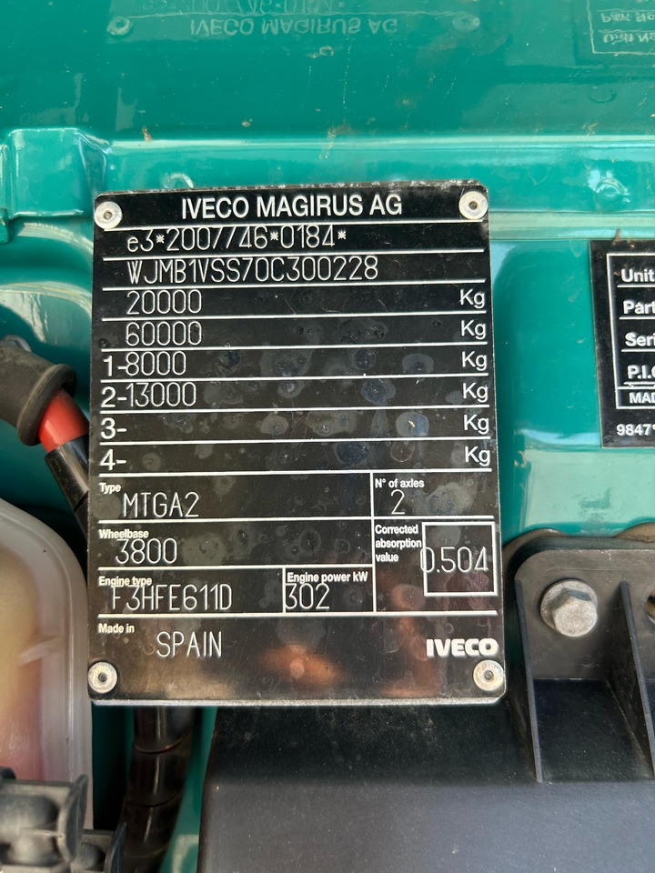 الشاسيه شاحنة IVECO TRAKKER 190T41: صور 27