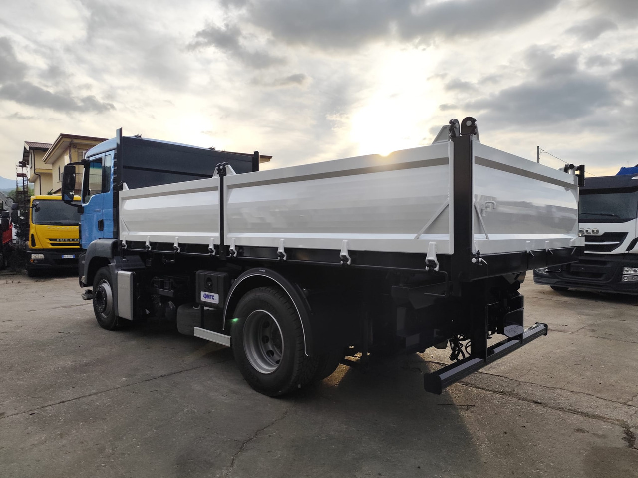 MAN TGS 18.360 - قلابات: صور 3 MAN TGS 18.360 - قلابات: صور 3