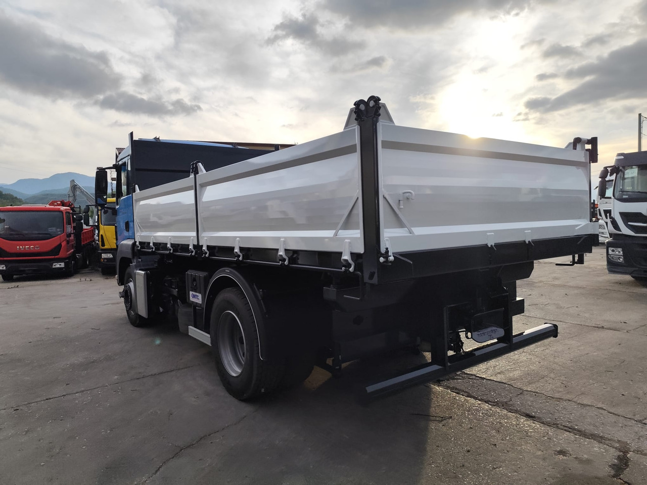 MAN TGS 18.360 - قلابات: صور 4 MAN TGS 18.360 - قلابات: صور 4