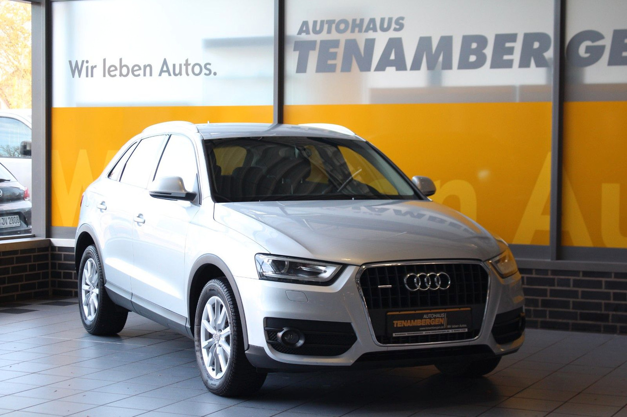 Audi Q3 2.0 TDI quattro Xenon Navi Sitzheizung AHK - سيارة دفع رباعي: صور 2 Audi Q3 2.0 TDI quattro Xenon Navi Sitzheizung AHK - سيارة دفع رباعي: صور 2