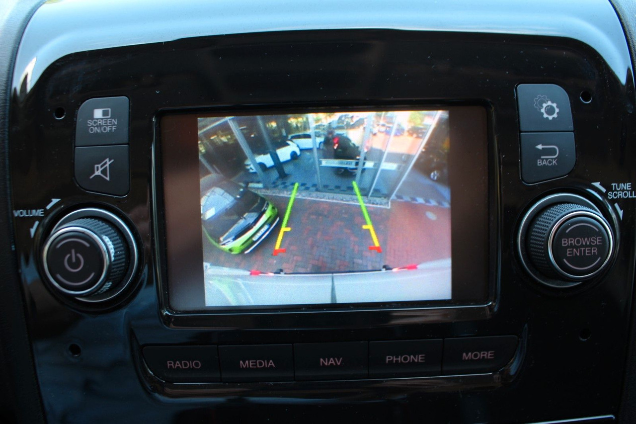 Citroën Jumper Kasten 35 L4H2 Heavy Kamera Navi Schwings إيجار Citroën Jumper Kasten 35 L4H2 Heavy Kamera Navi Schwings: صور 20 Citroën Jumper Kasten 35 L4H2 Heavy Kamera Navi Schwings إيجار Citroën Jumper Kasten 35 L4H2 Heavy Kamera Navi Schwings: صور 20