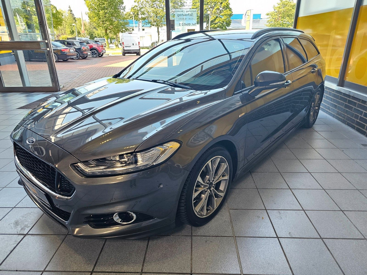 Ford Mondeo Turnier ST-Line LED Scheinwerfer - سيارة: صور 3 Ford Mondeo Turnier ST-Line LED Scheinwerfer - سيارة: صور 3
