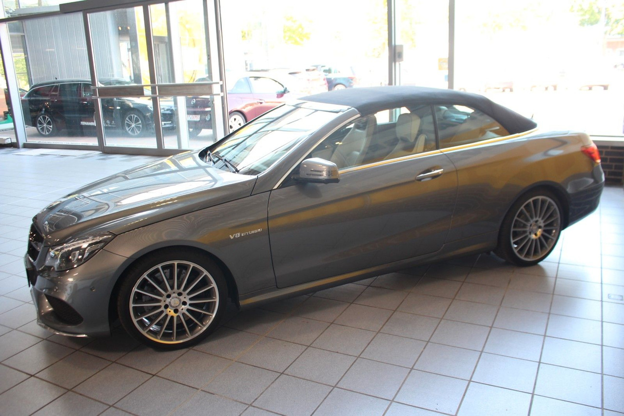 Mercedes-Benz E 500 Cabrio AMG Leder Memory Kamera LED DAB ACC - سيارة: صور 5 Mercedes-Benz E 500 Cabrio AMG Leder Memory Kamera LED DAB ACC - سيارة: صور 5