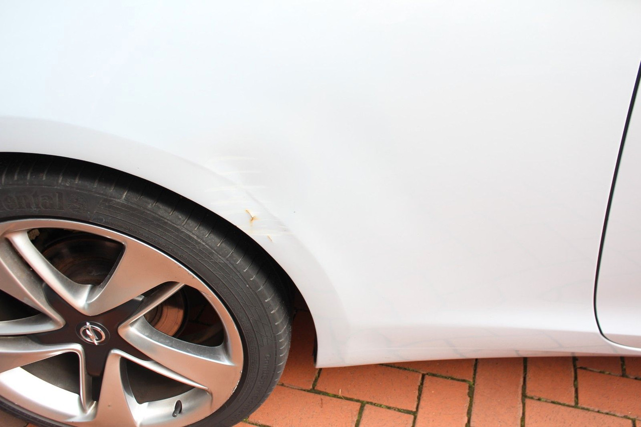 Opel Astra J GTC Innovation - هاتشباك: صور 5 Opel Astra J GTC Innovation - هاتشباك: صور 5