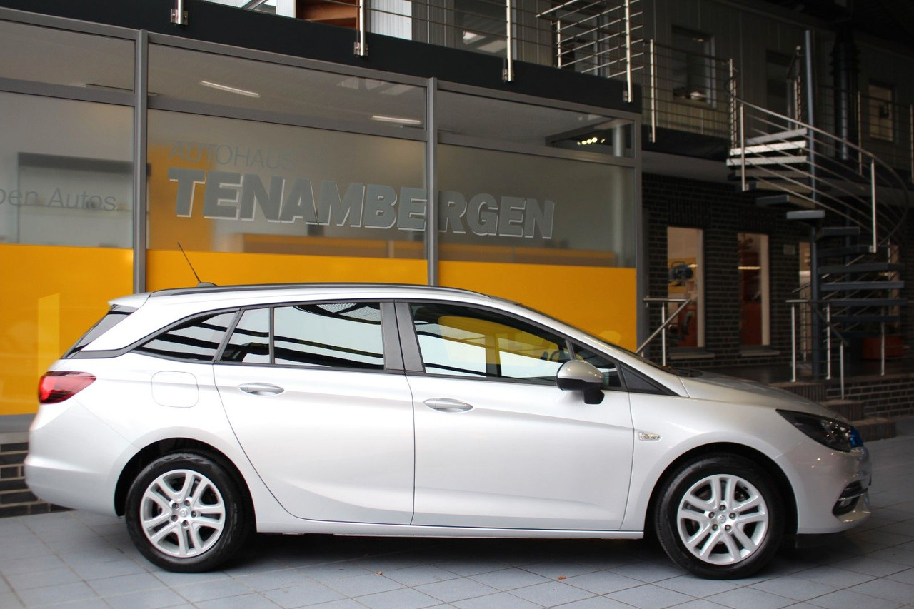 Opel Astra K ST Edition S/S Navi Kamera LED AHK - سيارة ستيشن: صور 3 Opel Astra K ST Edition S/S Navi Kamera LED AHK - سيارة ستيشن: صور 3