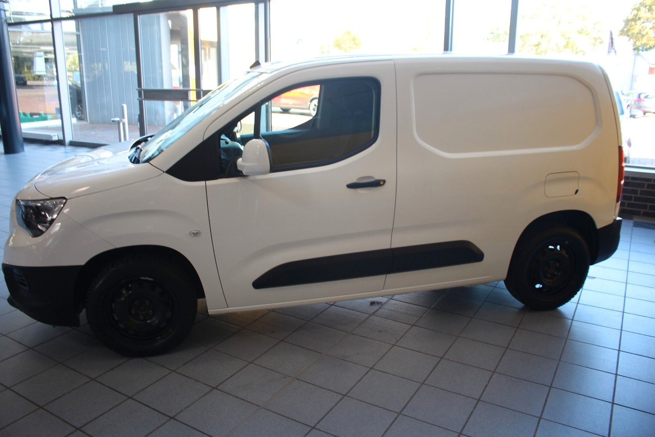 Opel Combo E Cargo Edition Klima PDC Bluetooth AHK - فان المدمجة: صور 5 Opel Combo E Cargo Edition Klima PDC Bluetooth AHK - فان المدمجة: صور 5