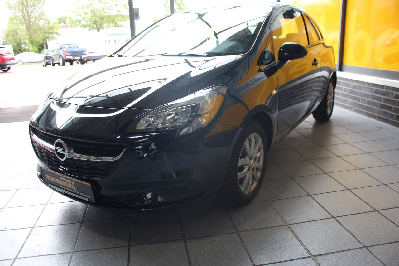 Opel Corsa E Selection Klima Bluetooth DAB - هاتشباك: صور 5 Opel Corsa E Selection Klima Bluetooth DAB - هاتشباك: صور 5