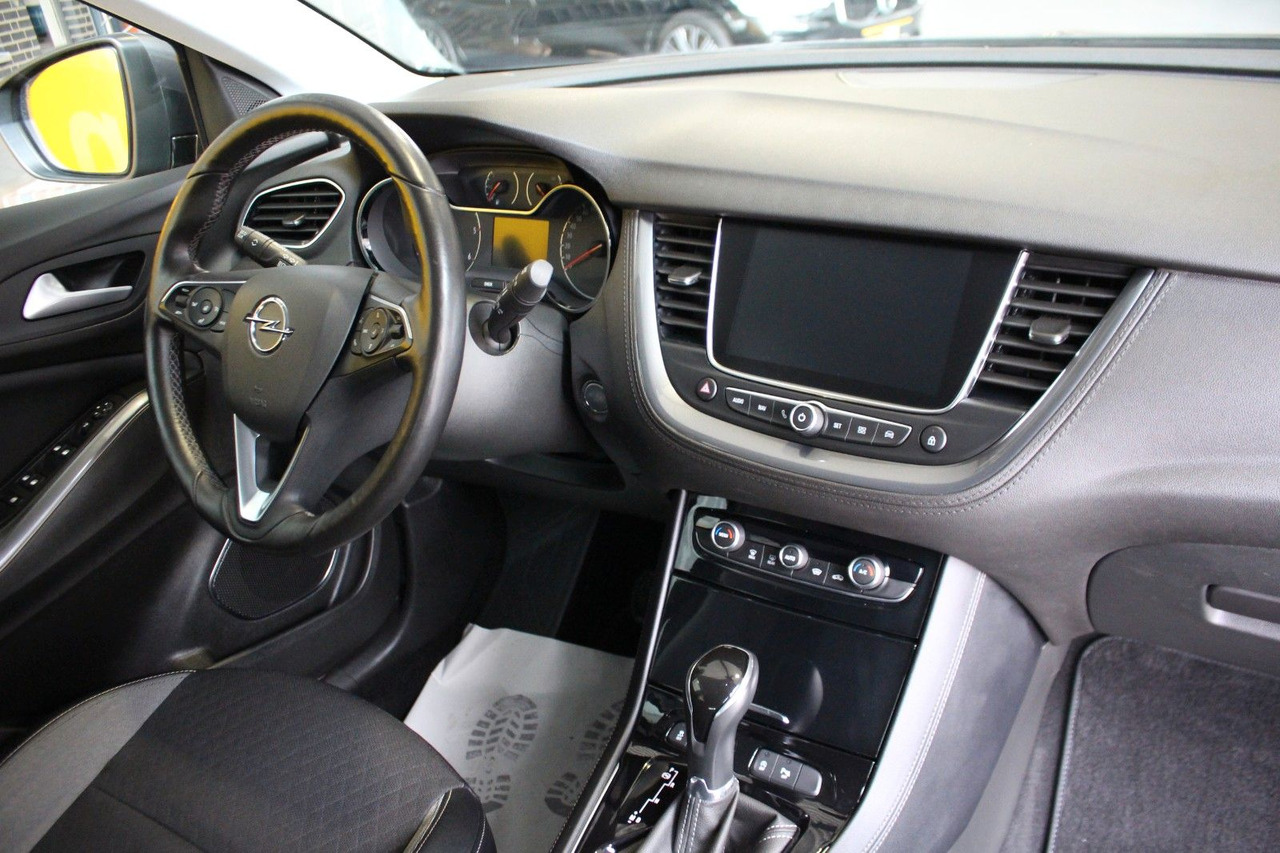 Opel Grandland X Innovation AT-8 Navi Kamera LED AHK - سيارة دفع رباعي: صور 5 Opel Grandland X Innovation AT-8 Navi Kamera LED AHK - سيارة دفع رباعي: صور 5